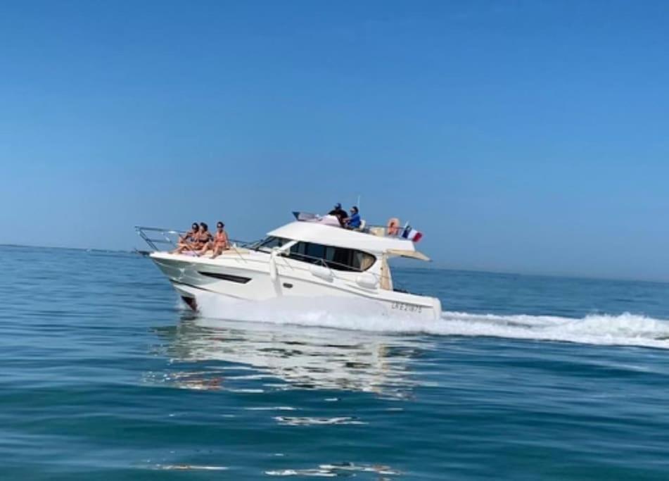 Bateau Nuit Insolite Hotel La Rochelle  Bagian luar foto